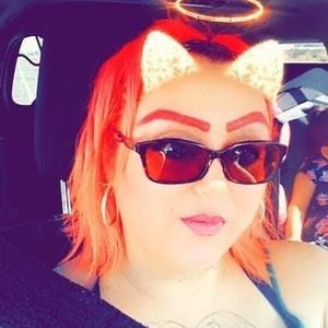 Meet your Posher, Lorraine